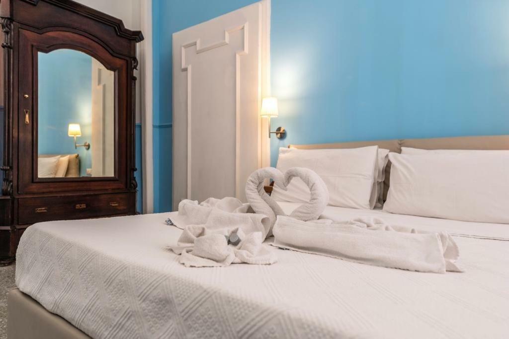 Aragonese Luxury Rooms ナポリ エクステリア 写真